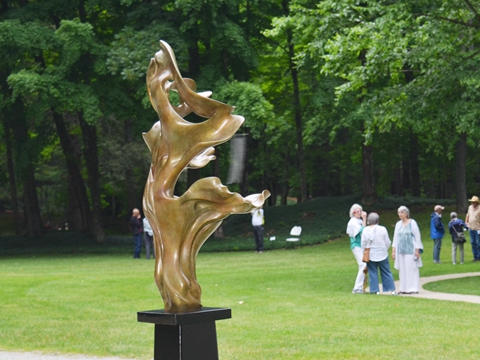 Casting Bronze Sculpture with Patina-Davonte