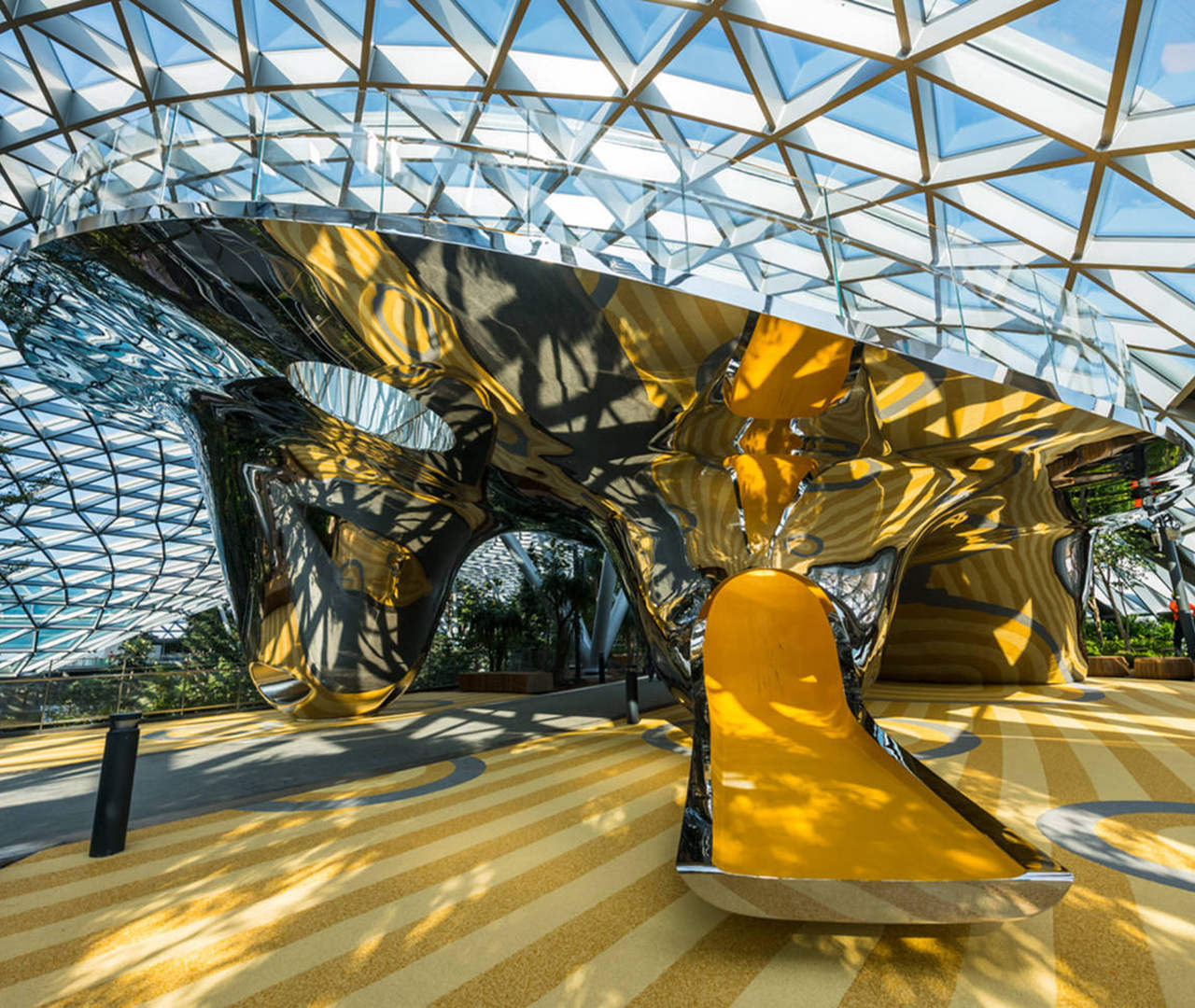 discovery slides in Changi Airport, Singapore